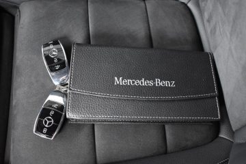 Mercedes-Benz Třídy E E300d AMG*Kamera 360°Burmester - 21