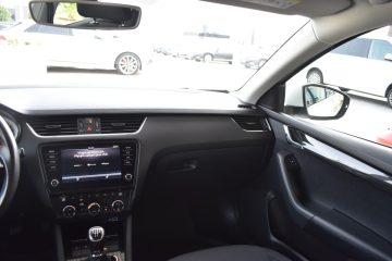 Škoda Octavia 1.6TDI*Style*CarPlay*LED*ČR 1M - 9