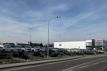 Volkswagen Arteon 2.0TSI 200*4M*R-LINE*ČR 1.MAJ* - 37