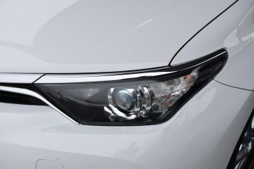 Toyota Auris 1.8Hybrid e-CVT*COMFORT*DPH - 25